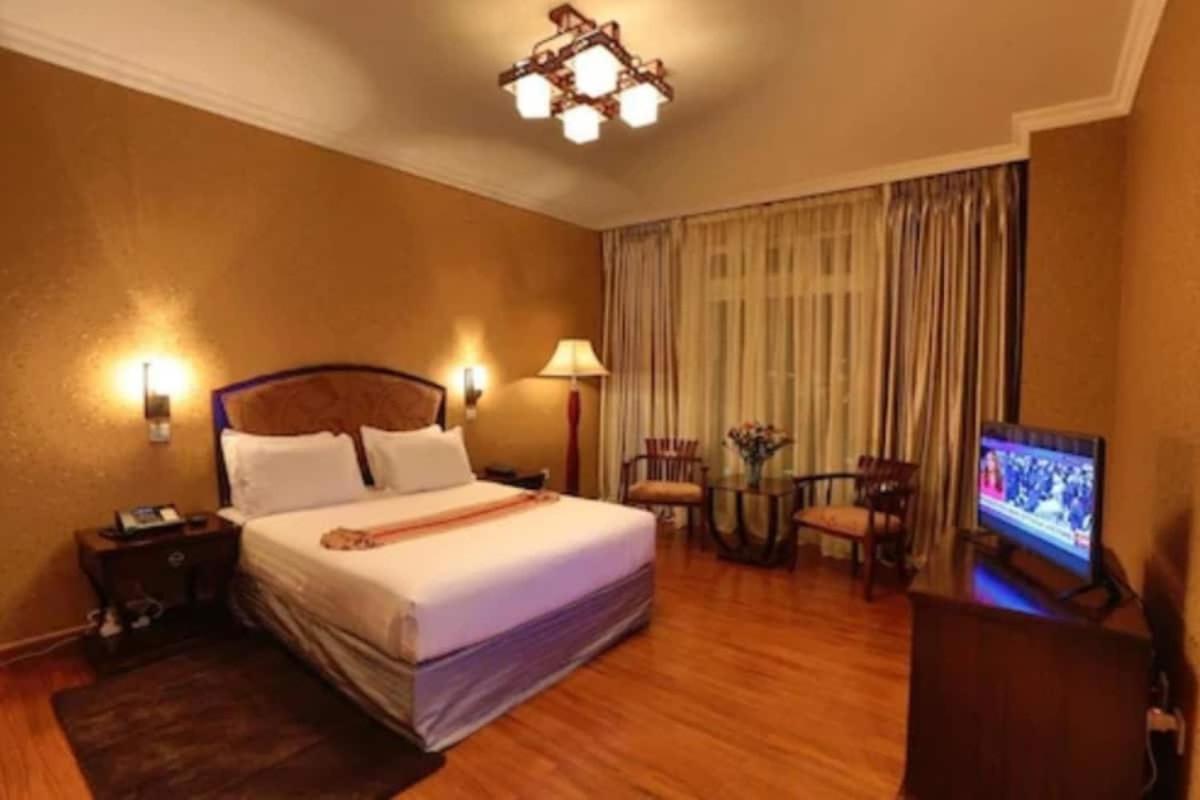 Abyssinia Renaissance Hotel Αντίς Αμπέμπα Εξωτερικό φωτογραφία