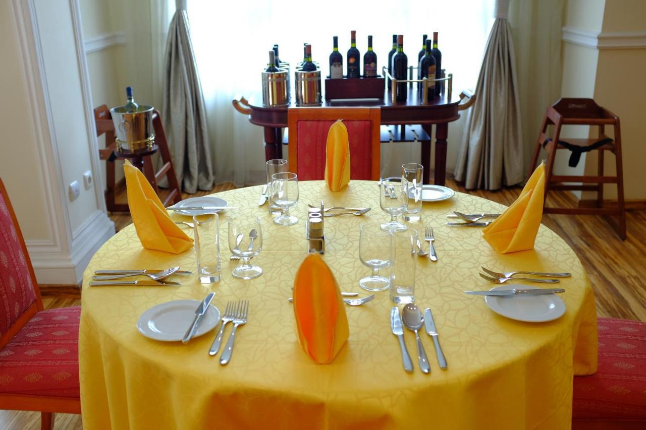 Abyssinia Renaissance Hotel Αντίς Αμπέμπα Εξωτερικό φωτογραφία